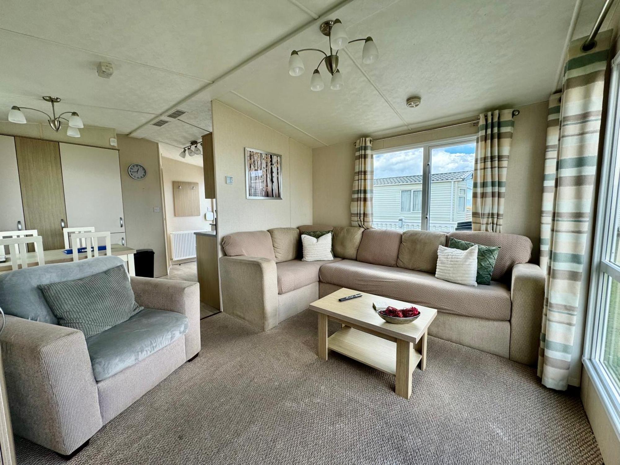 New Sea View Platinum Caravan With Huge Decking Newcastle upon Tyne Exteriér fotografie