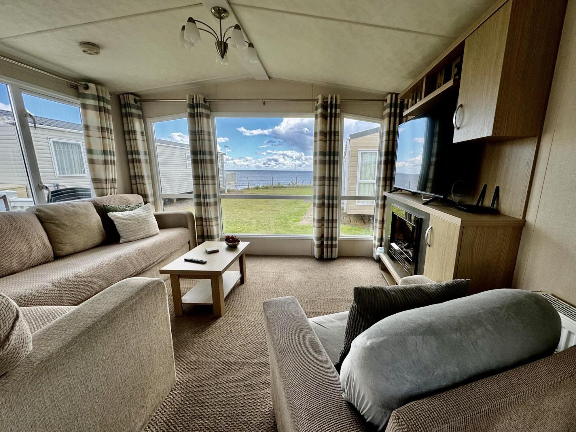 New Sea View Platinum Caravan With Huge Decking Newcastle upon Tyne Exteriér fotografie