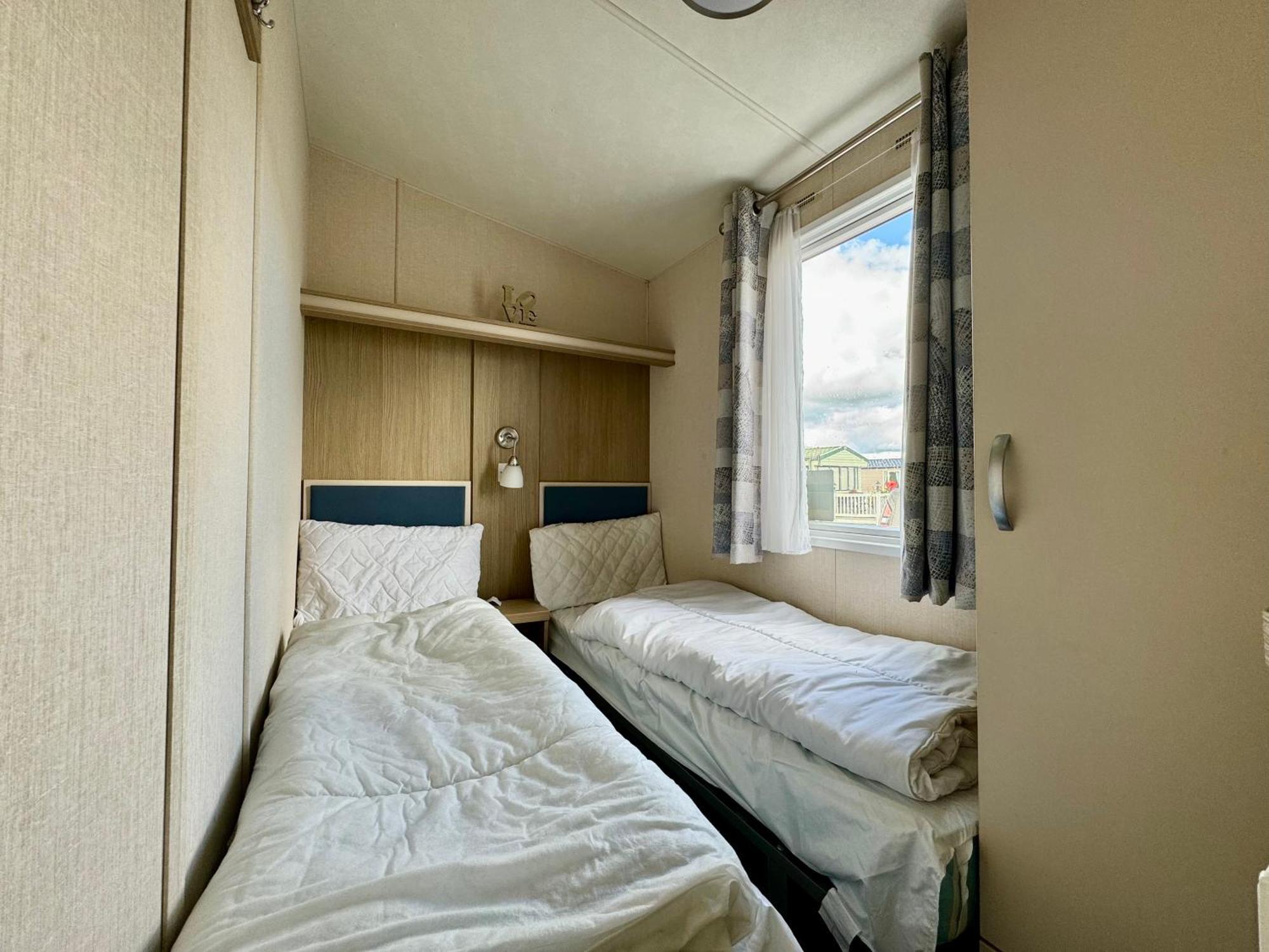 New Sea View Platinum Caravan With Huge Decking Newcastle upon Tyne Exteriér fotografie